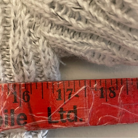 Dex Oatmeal Knit Short Sleeve V-Neck Sweater Dress – Size Medium EUC - Picture 13 of 13